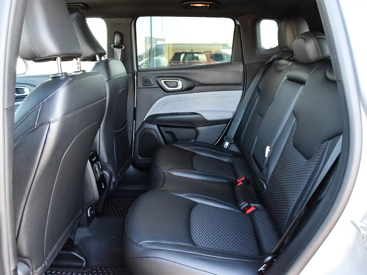 Jeep Compass fotografie Jeep Compass