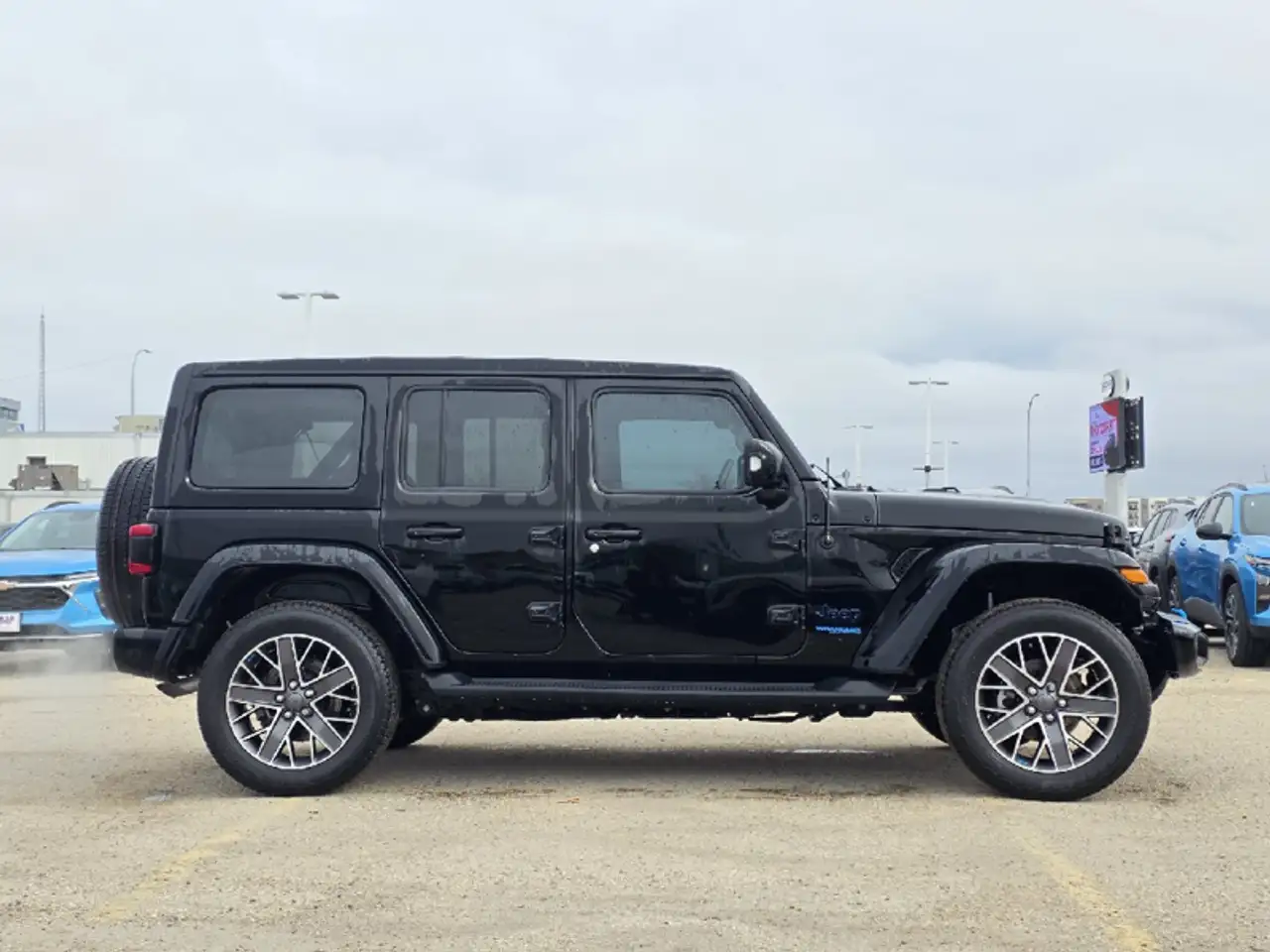 Jeep Wrangler снимка Jeep Wrangler