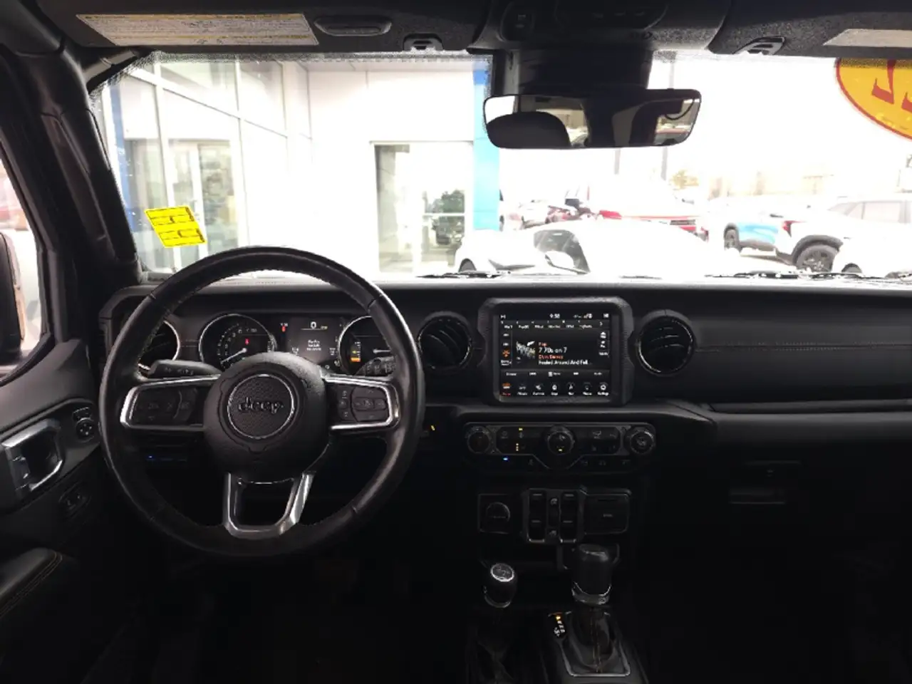 Jeep Wrangler снимка Jeep Wrangler