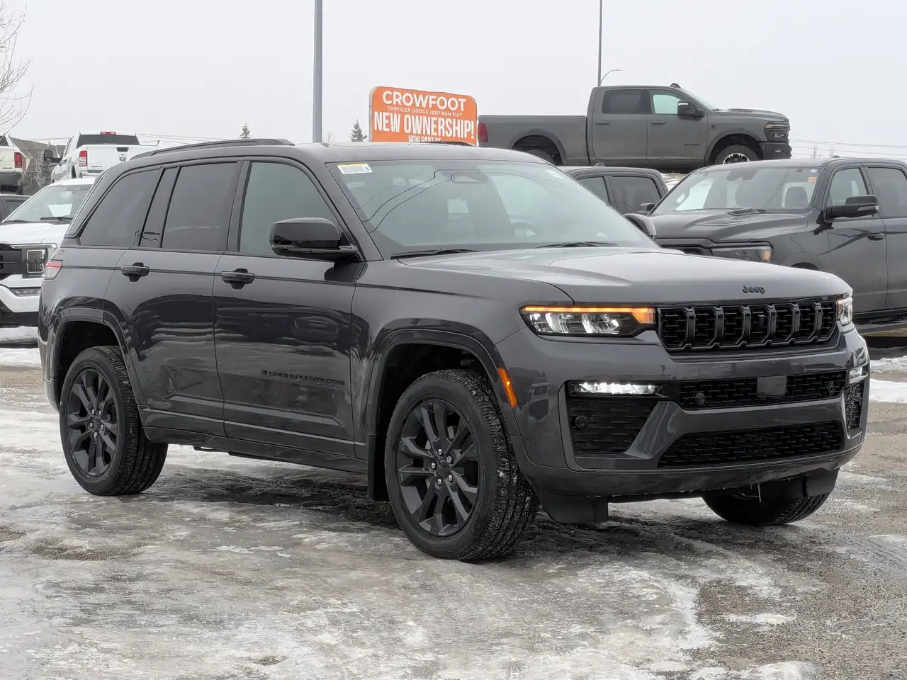 Jeep Grand Cherokee снимка Jeep Grand Cherokee