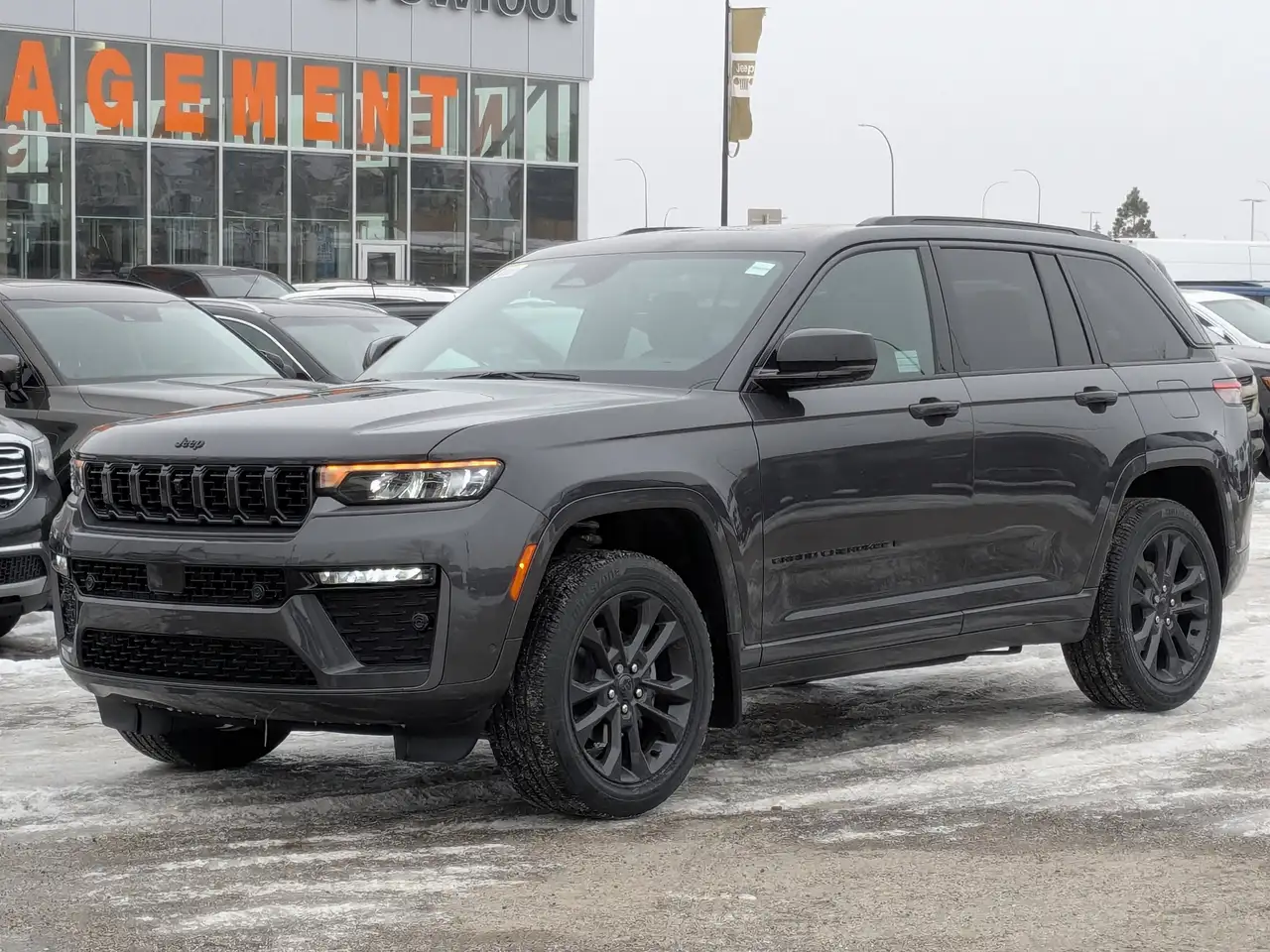 Jeep Grand Cherokee снимка Jeep Grand Cherokee