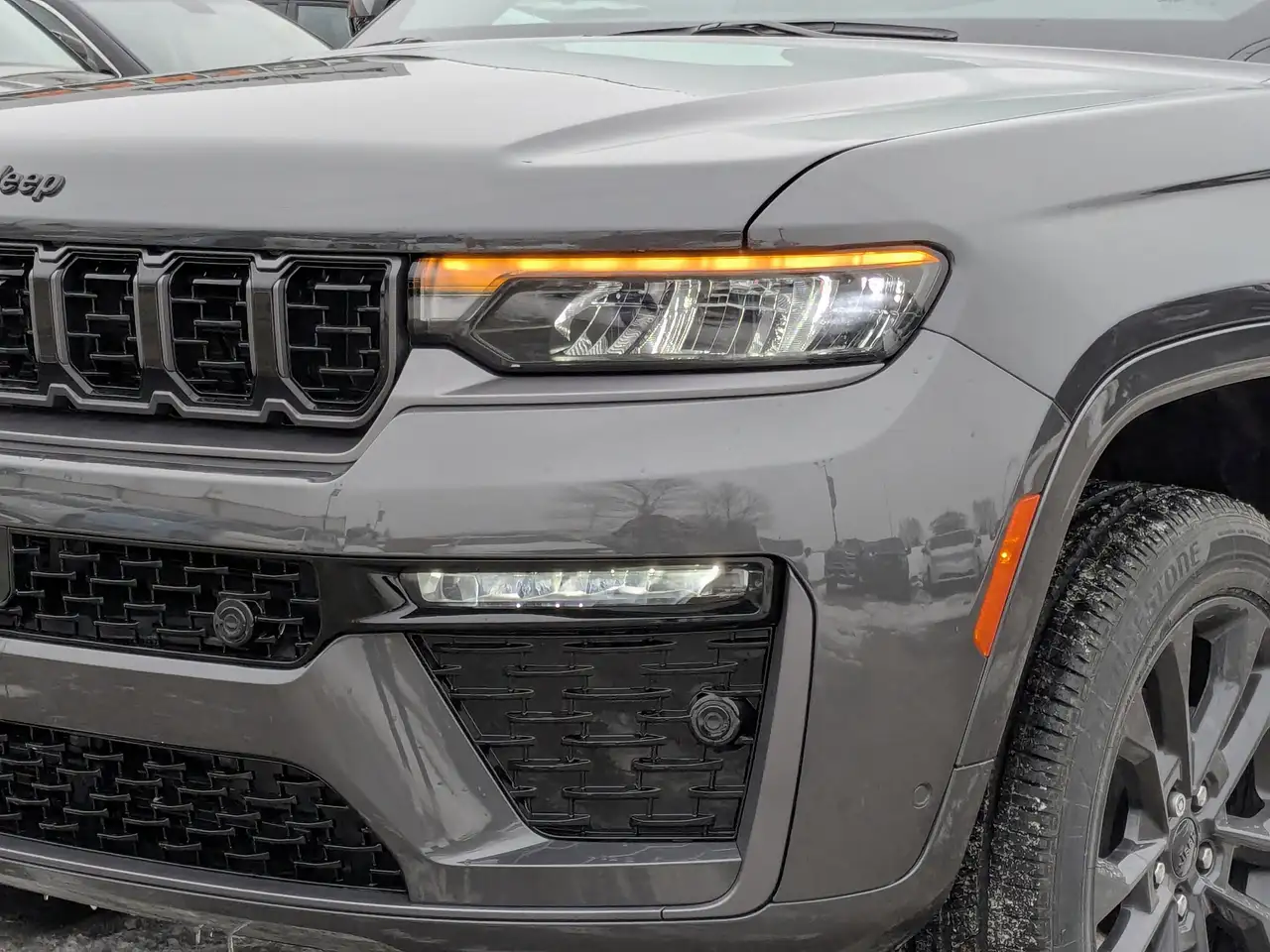 Jeep Grand Cherokee снимка Jeep Grand Cherokee