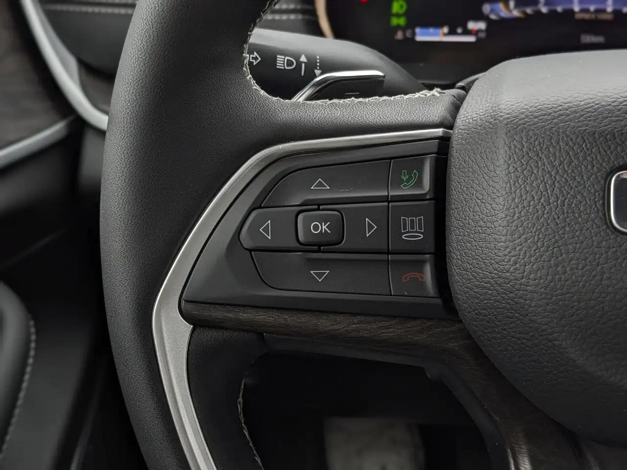 Jeep Grand Cherokee снимка Jeep Grand Cherokee