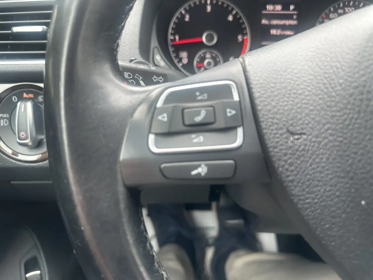Volkswagen Passat photo Volkswagen Passat