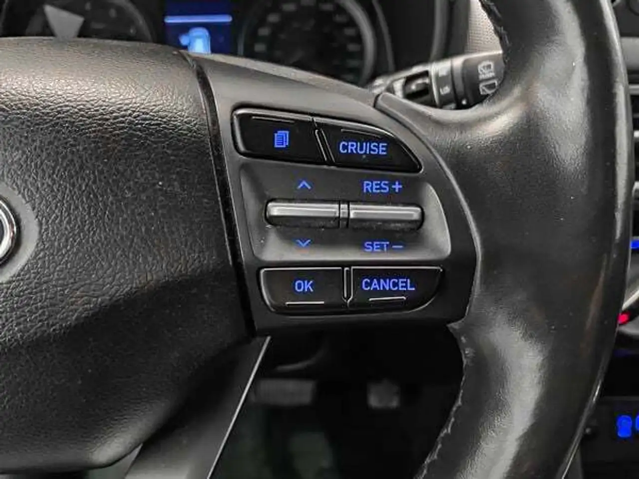 Hyundai KONA photo Hyundai KONA