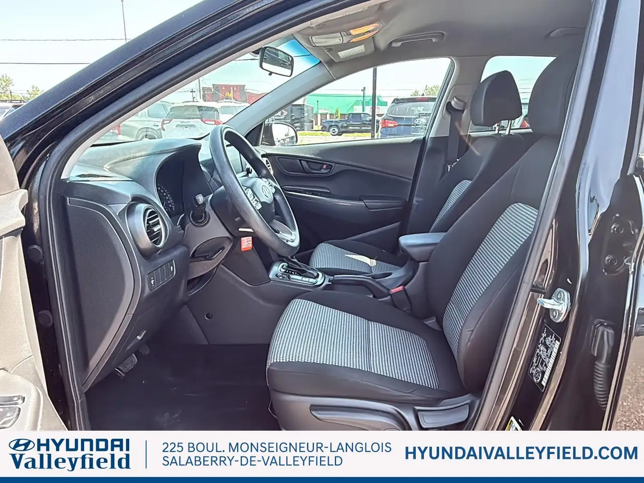 Hyundai KONA photo Hyundai KONA