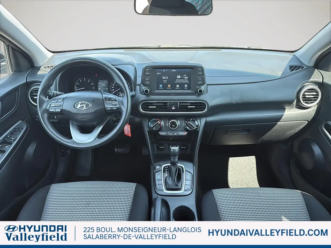 Hyundai KONA photo Hyundai KONA