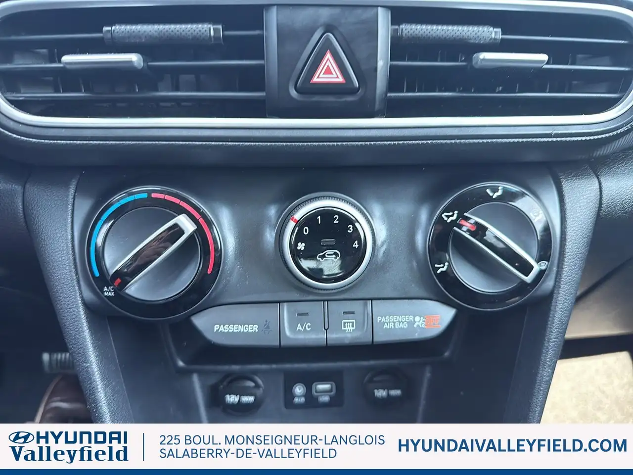 Hyundai KONA photo Hyundai KONA