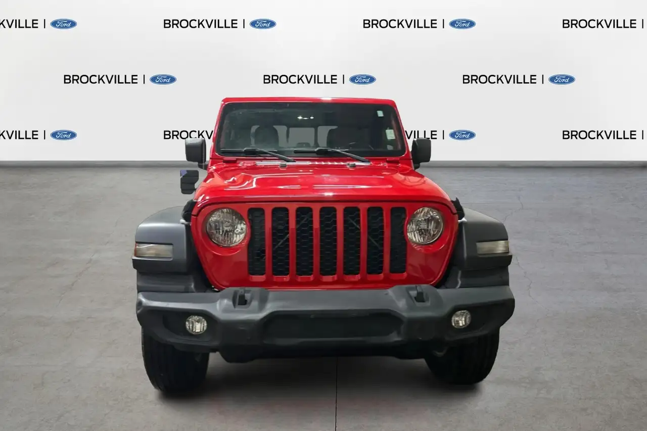 Jeep Gladiator photo Jeep Gladiator