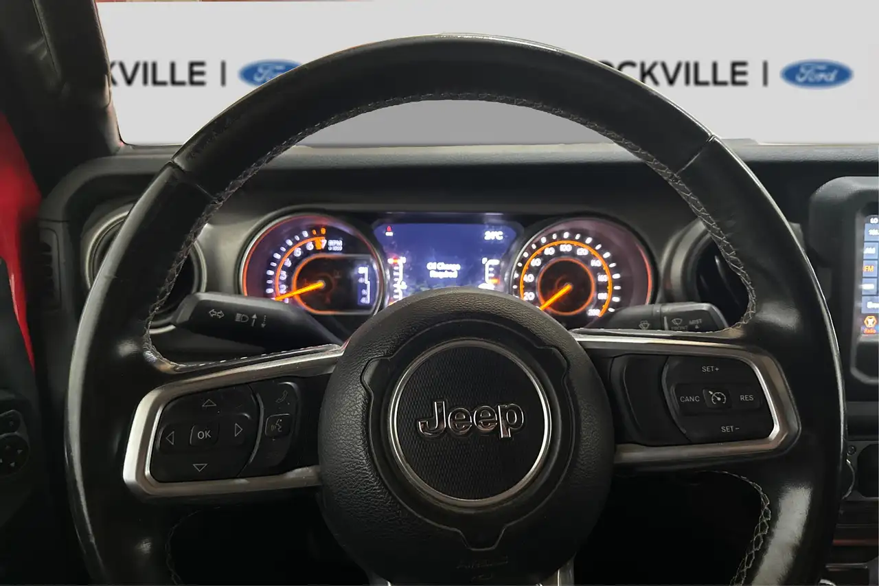 Jeep Gladiator photo Jeep Gladiator