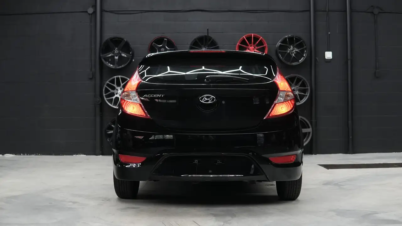 Hyundai ACCENT снимка Hyundai ACCENT