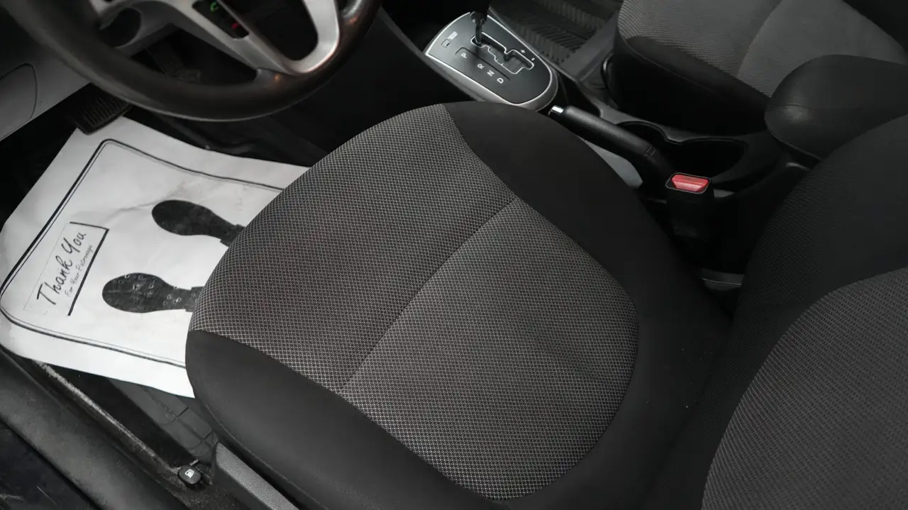 Hyundai ACCENT снимка Hyundai ACCENT