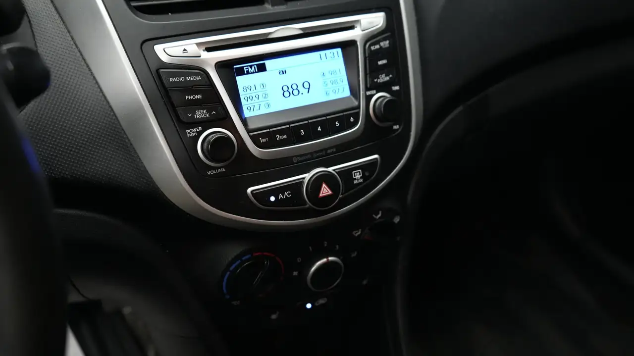 Hyundai ACCENT снимка Hyundai ACCENT