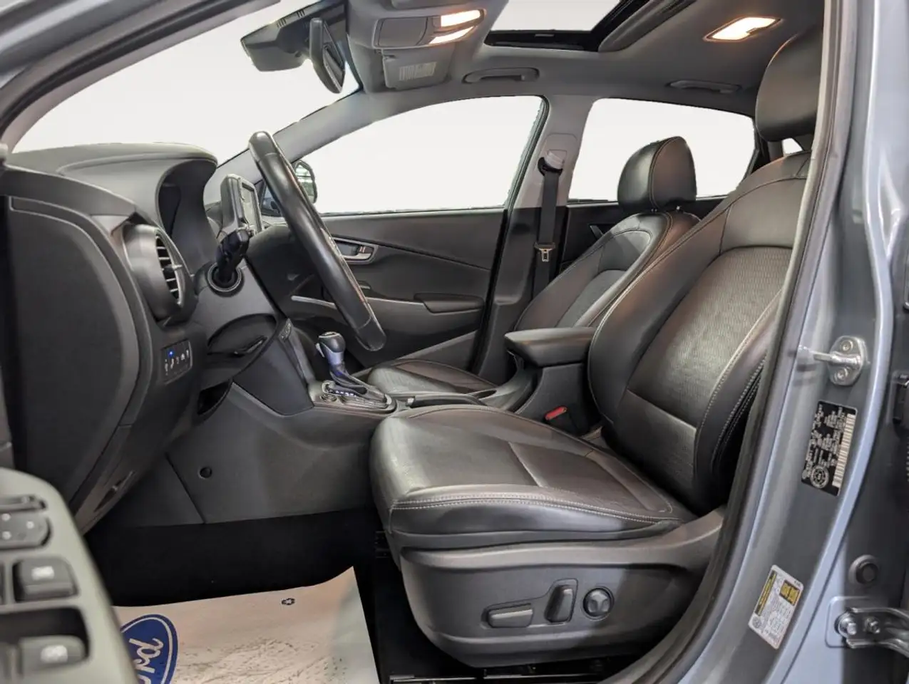 Hyundai KONA photo Hyundai KONA