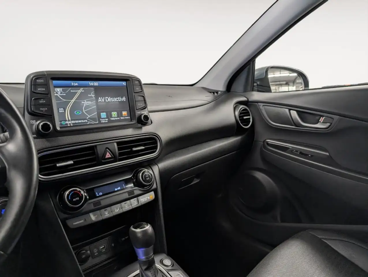 Hyundai KONA photo Hyundai KONA