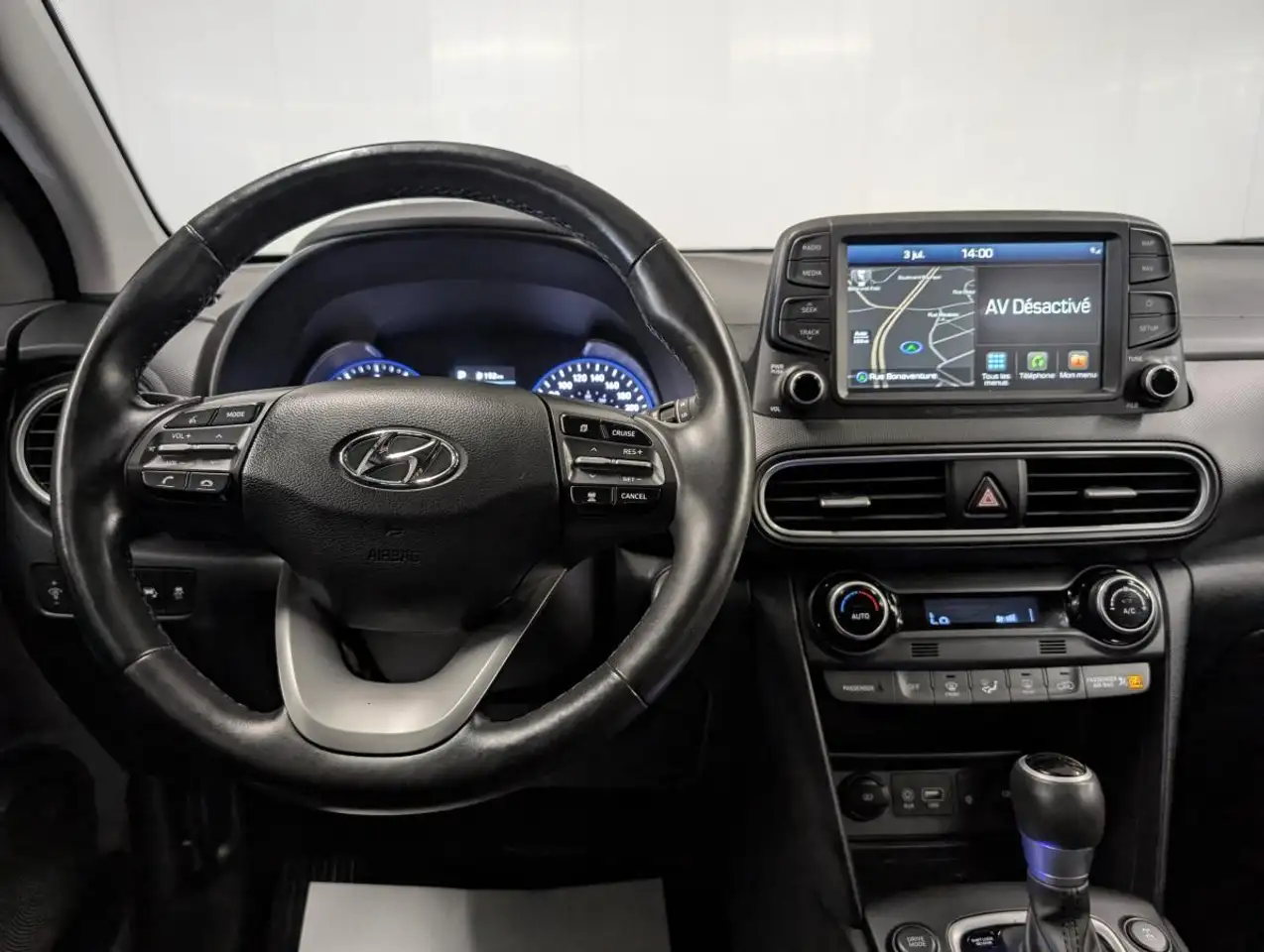Hyundai KONA photo Hyundai KONA