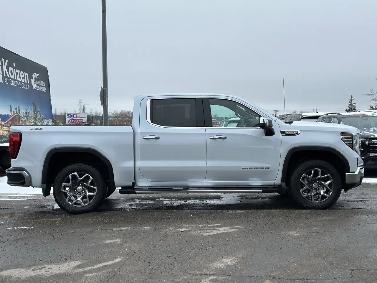 GMC Sierra 1500 снимка GMC Sierra 1500