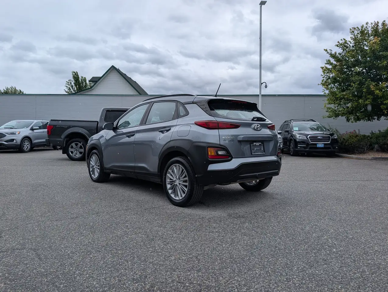 Hyundai KONA снимка Hyundai KONA