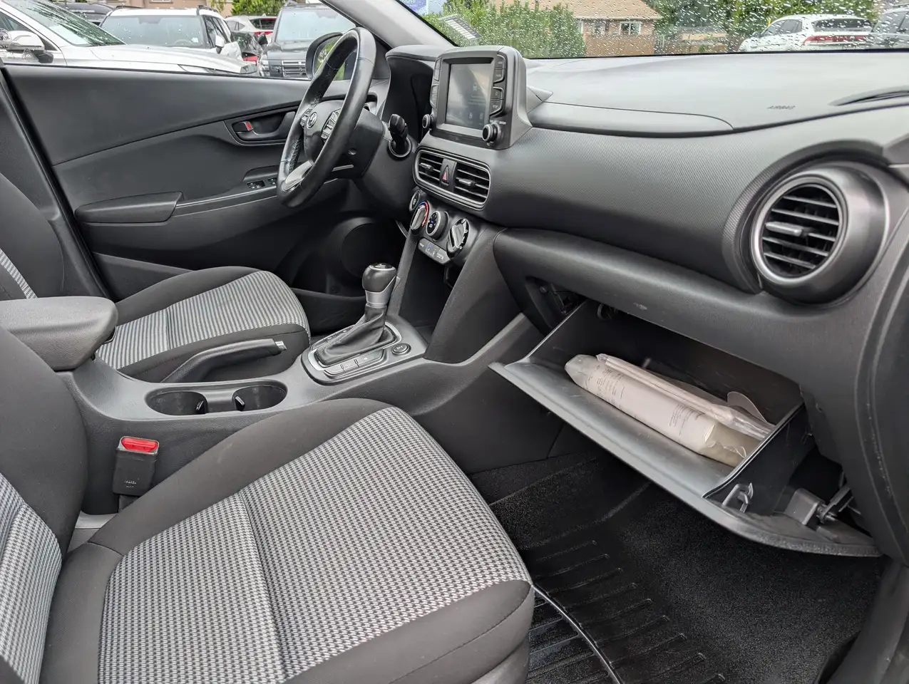 Hyundai KONA снимка Hyundai KONA