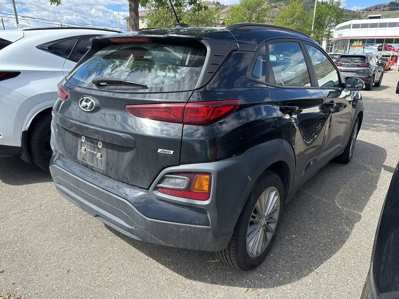 Hyundai KONA photo Hyundai KONA