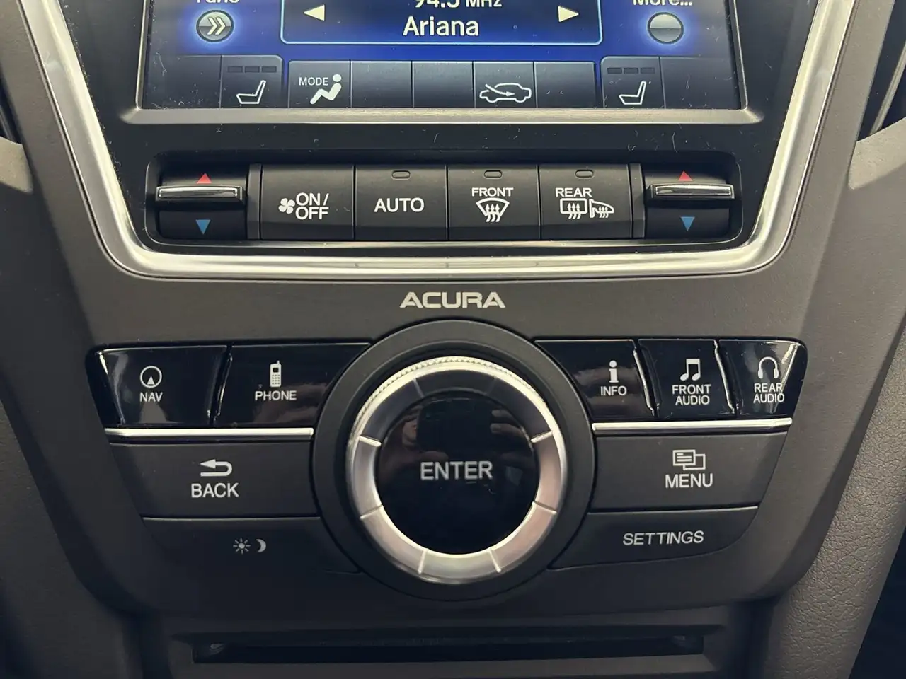 Acura MDX снимка Acura MDX