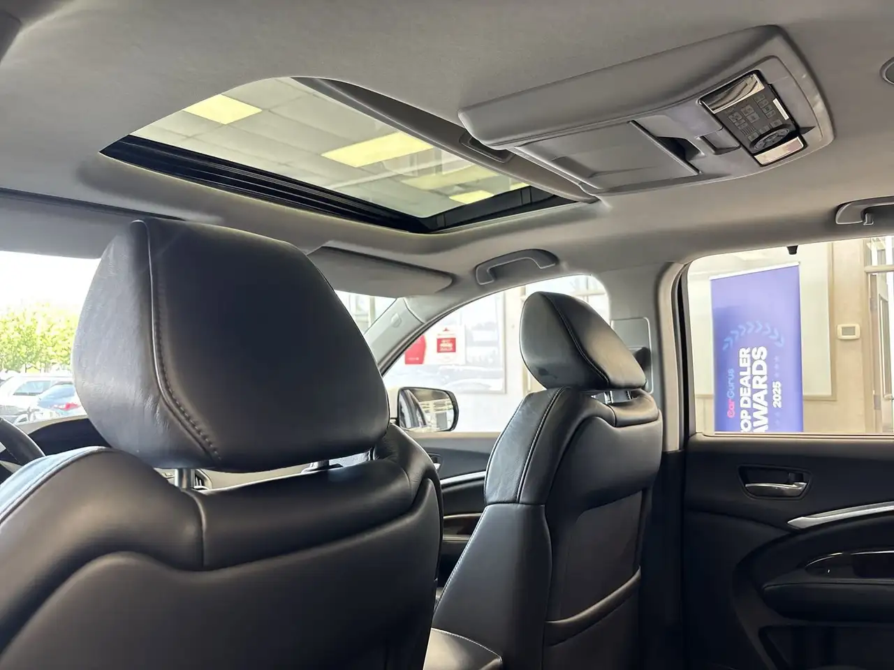 Acura MDX снимка Acura MDX