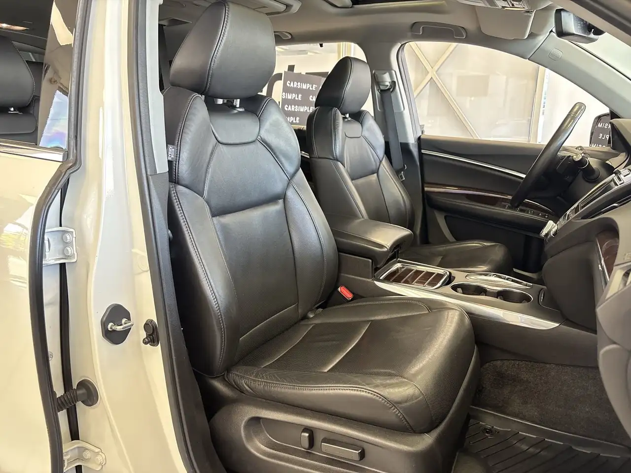 Acura MDX снимка Acura MDX