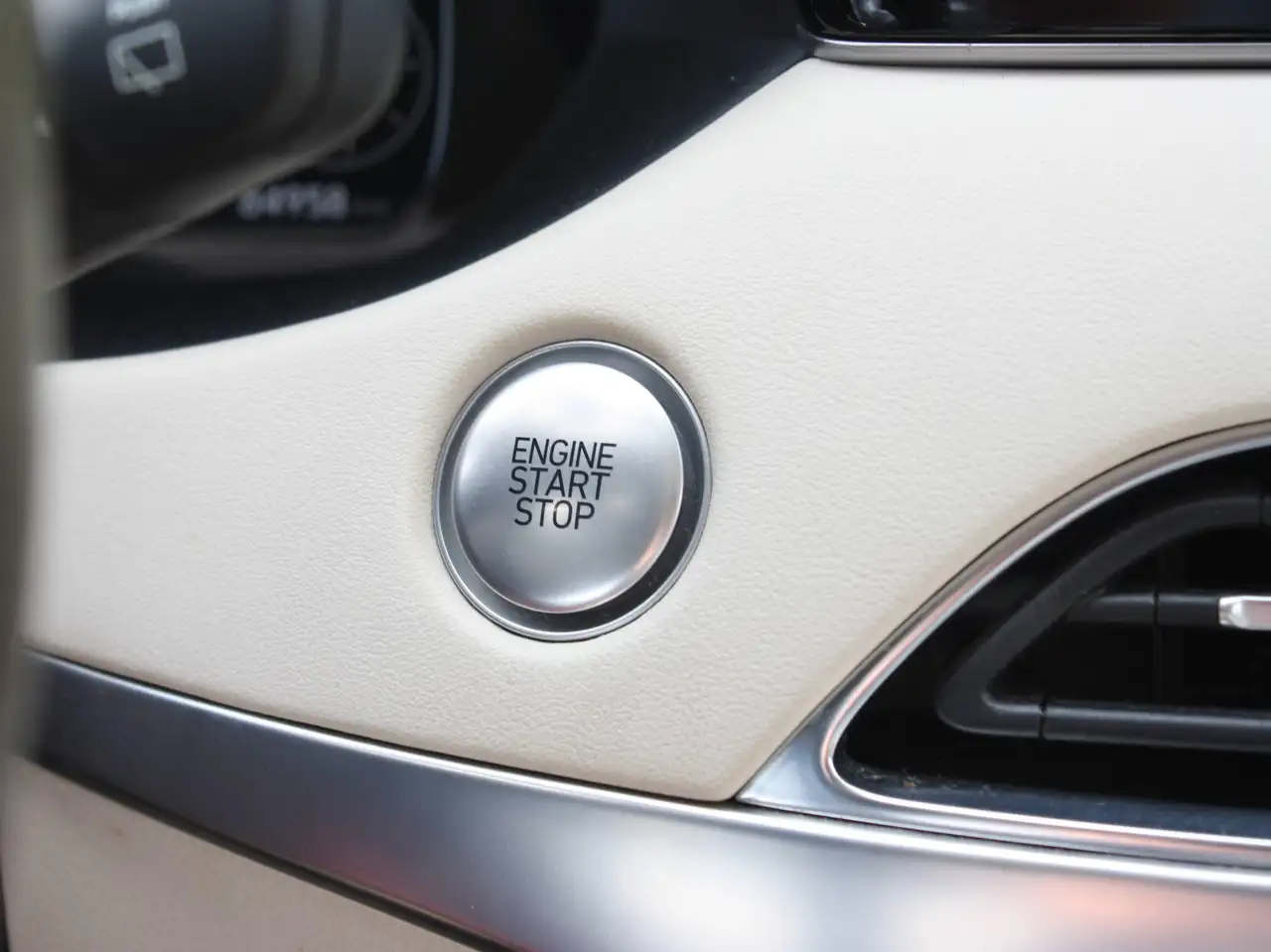Hyundai PALISADE photo Hyundai PALISADE