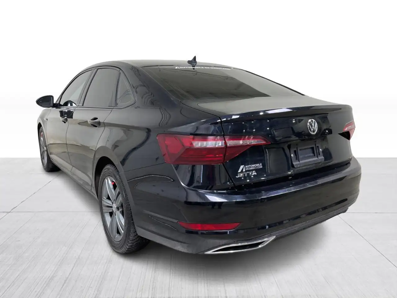 Volkswagen Jetta снимка Volkswagen Jetta