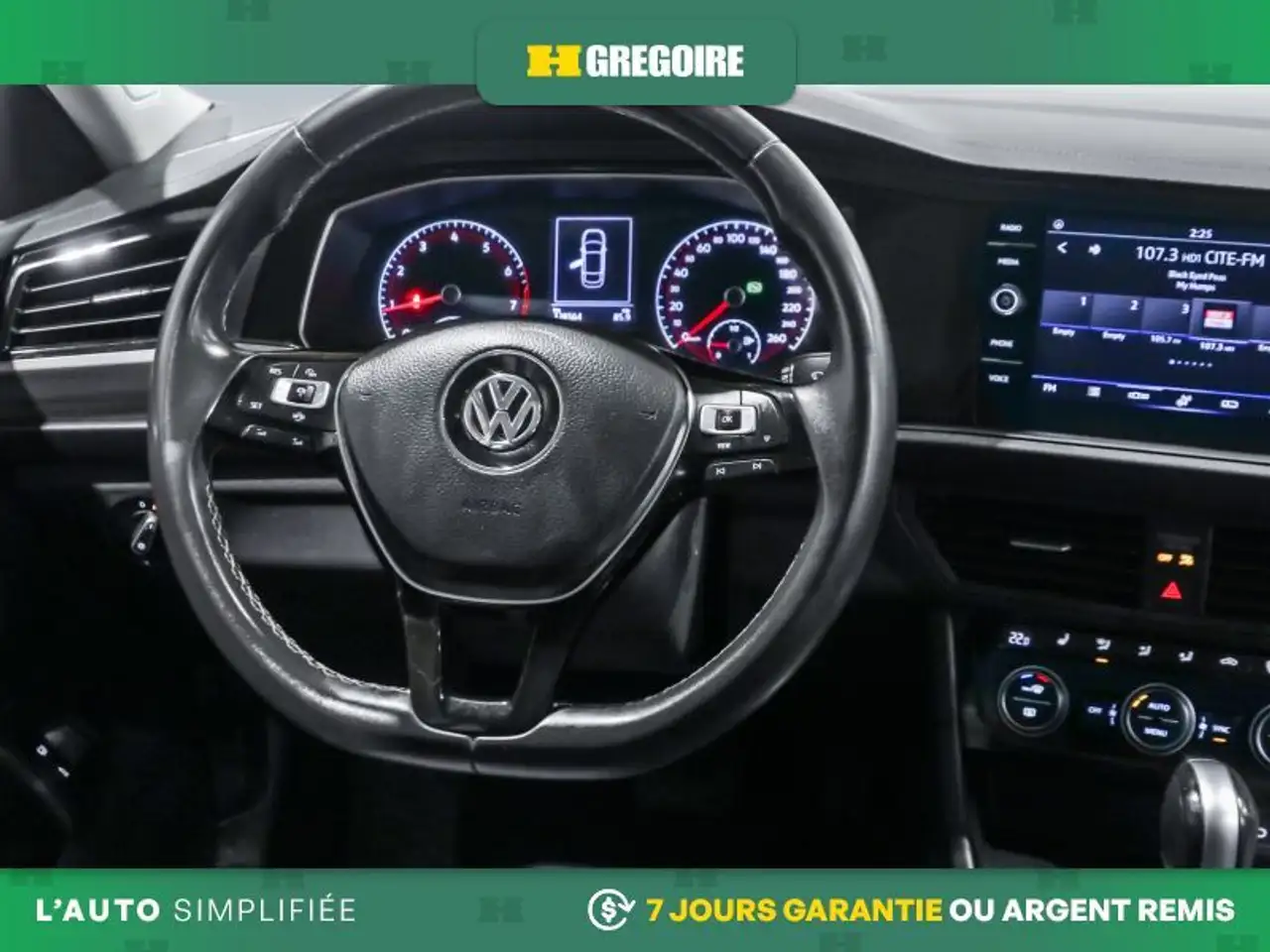 Volkswagen Jetta снимка Volkswagen Jetta