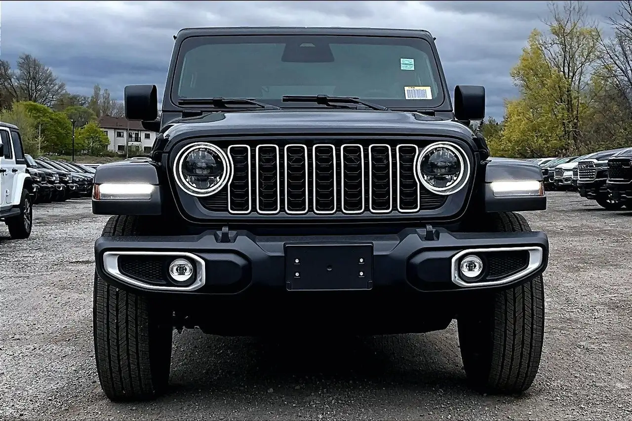 Jeep Wrangler снимка Jeep Wrangler