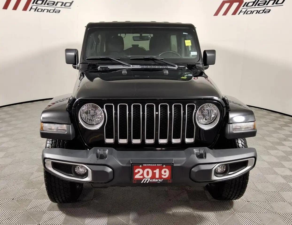 Jeep Wrangler photo Jeep Wrangler