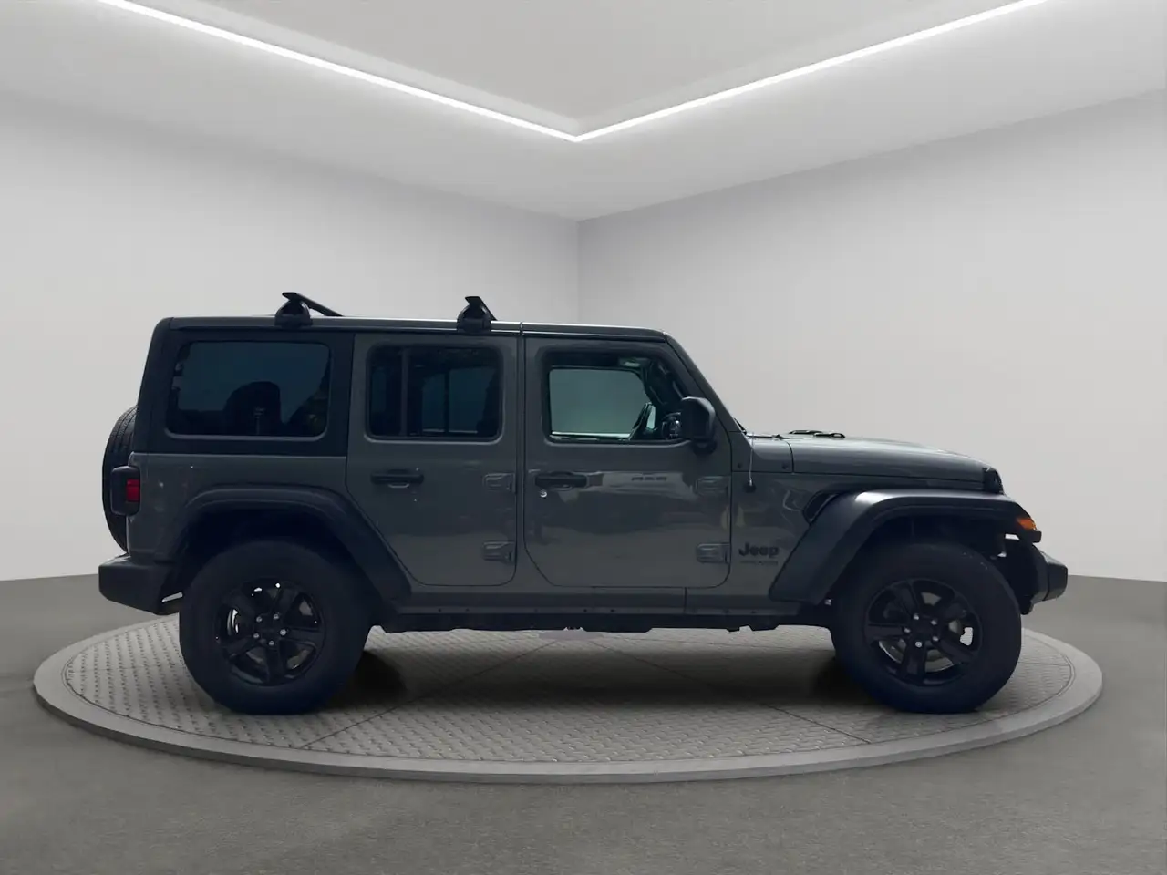 Jeep Wrangler photo Jeep Wrangler