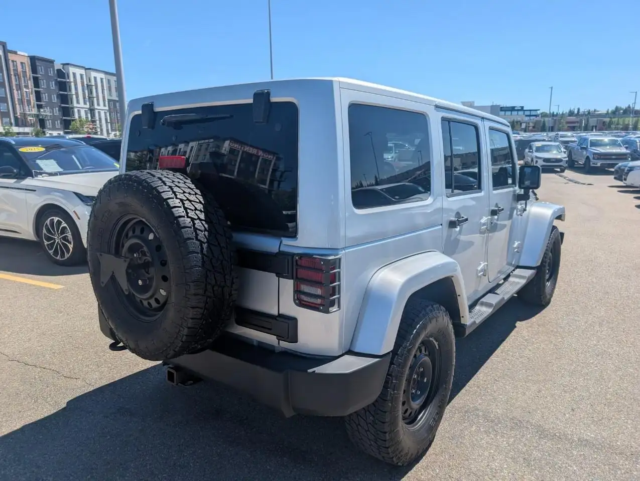 Jeep Wrangler снимка Jeep Wrangler