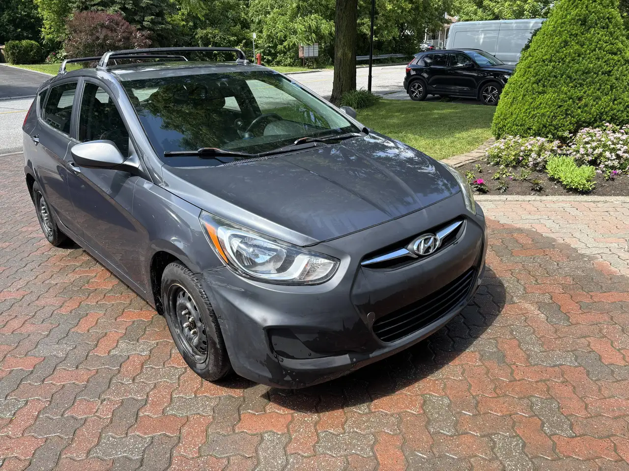 2012 Hyundai ACCENT