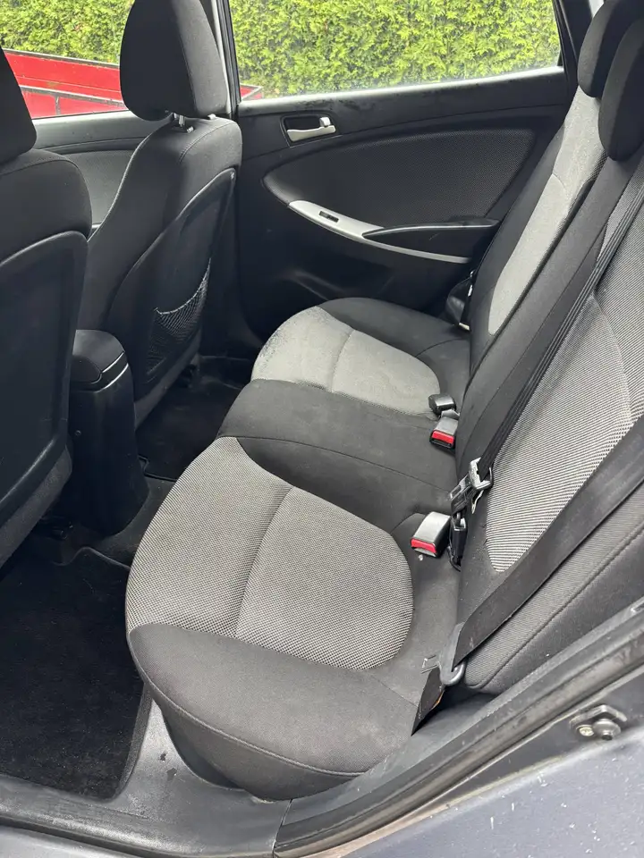 Hyundai ACCENT снимка Hyundai ACCENT