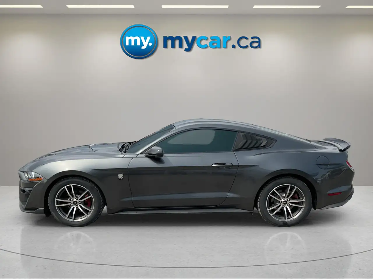 Ford Mustang снимка Ford Mustang