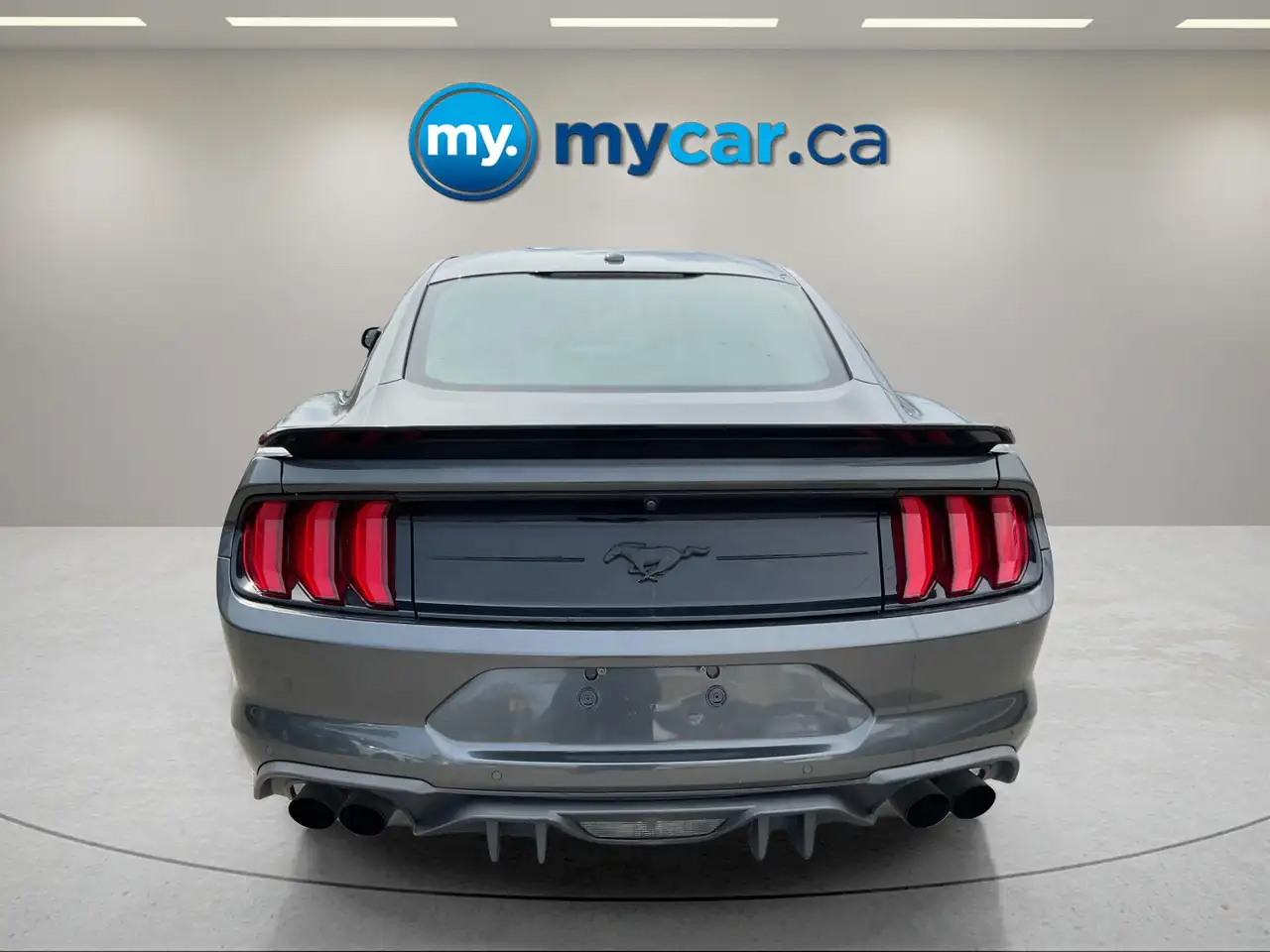 Ford Mustang снимка Ford Mustang