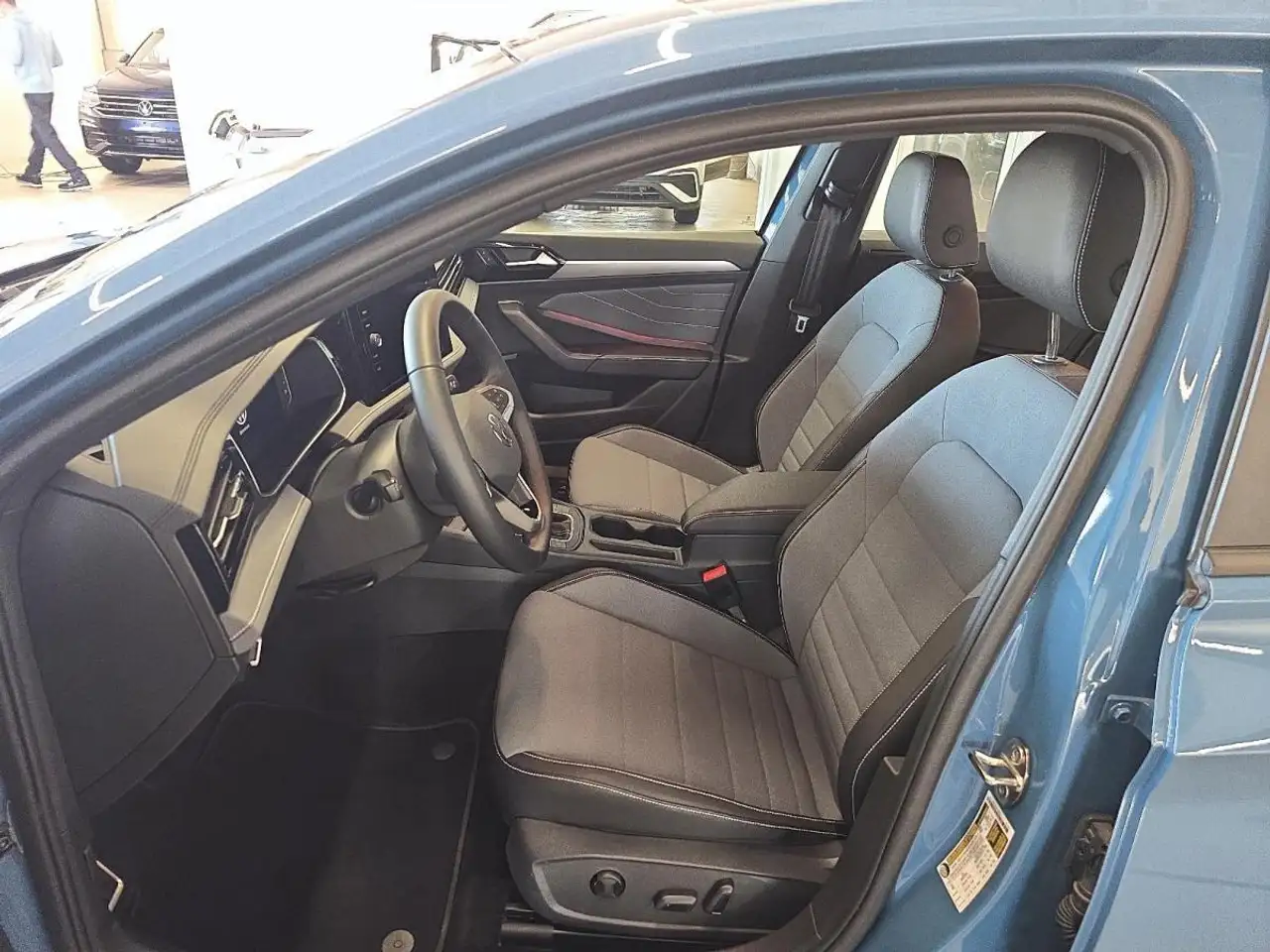 Volkswagen Jetta снимка Volkswagen Jetta