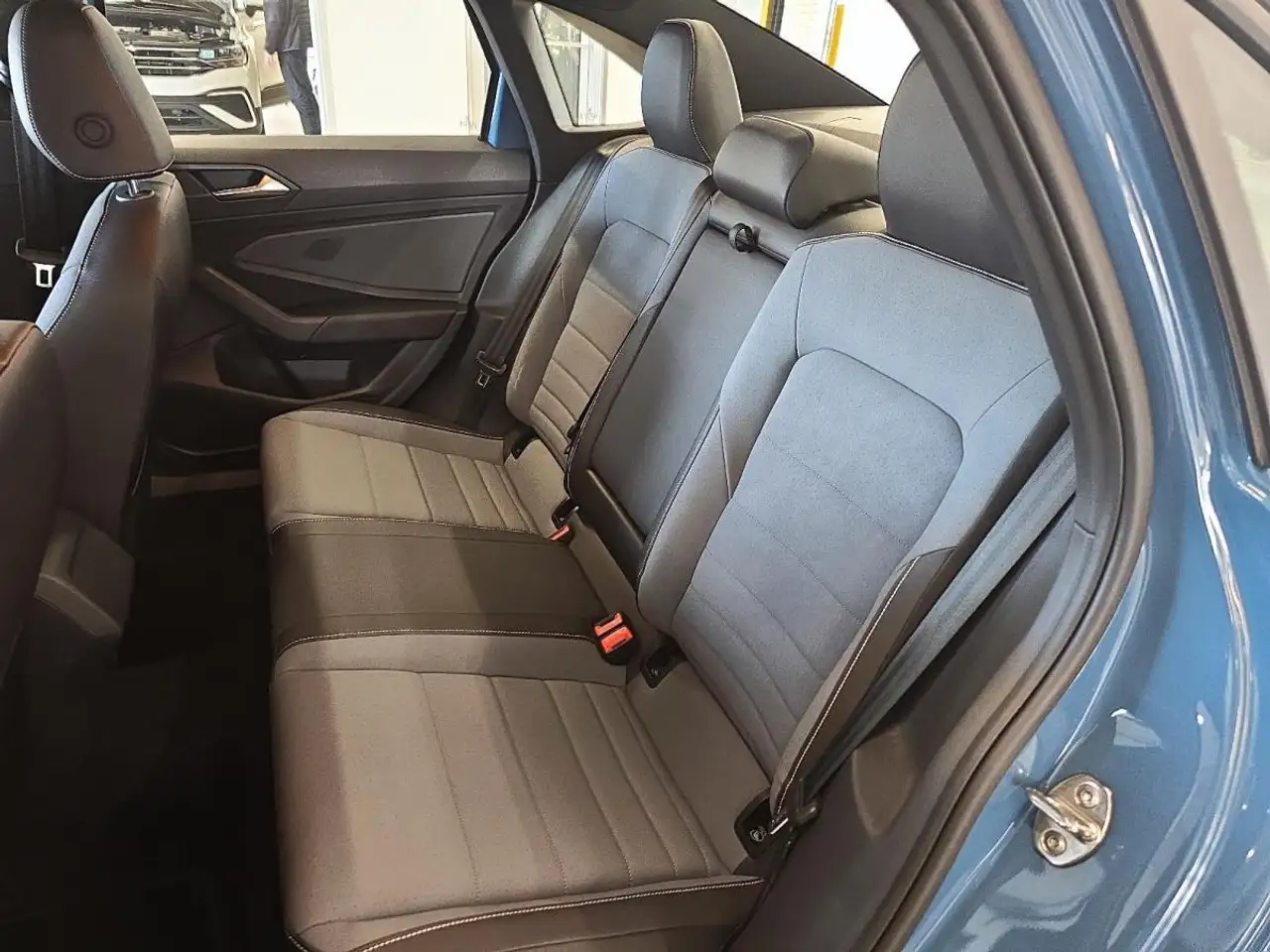 Volkswagen Jetta снимка Volkswagen Jetta