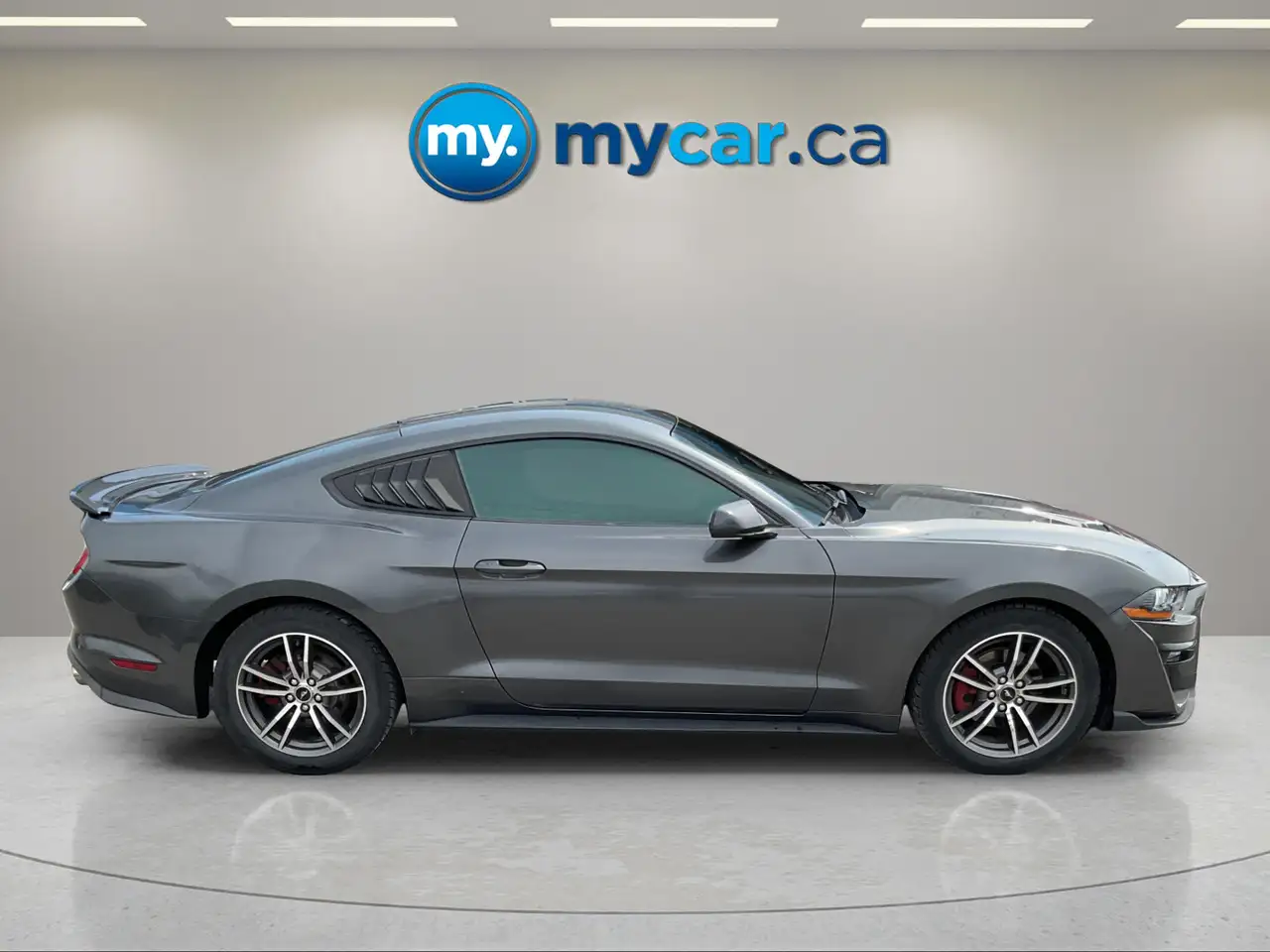 Ford Mustang снимка Ford Mustang