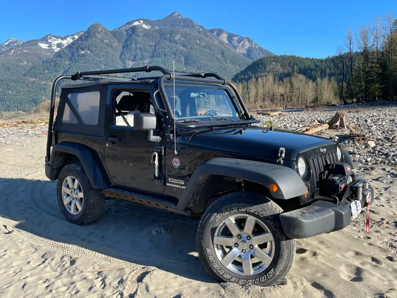 Jeep Wrangler photo Jeep Wrangler