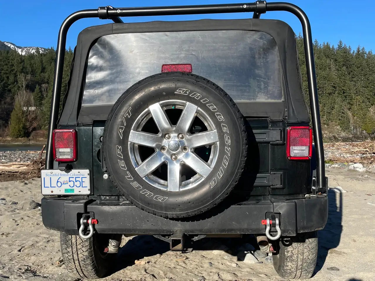 Jeep Wrangler photo Jeep Wrangler