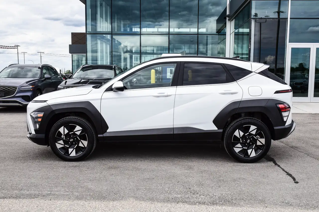 Hyundai KONA photo Hyundai KONA