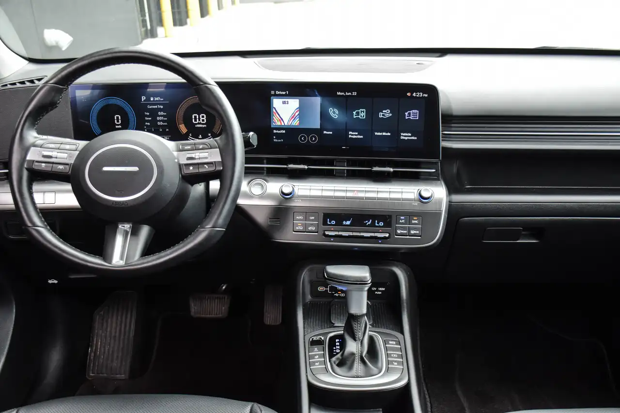 Hyundai KONA photo Hyundai KONA