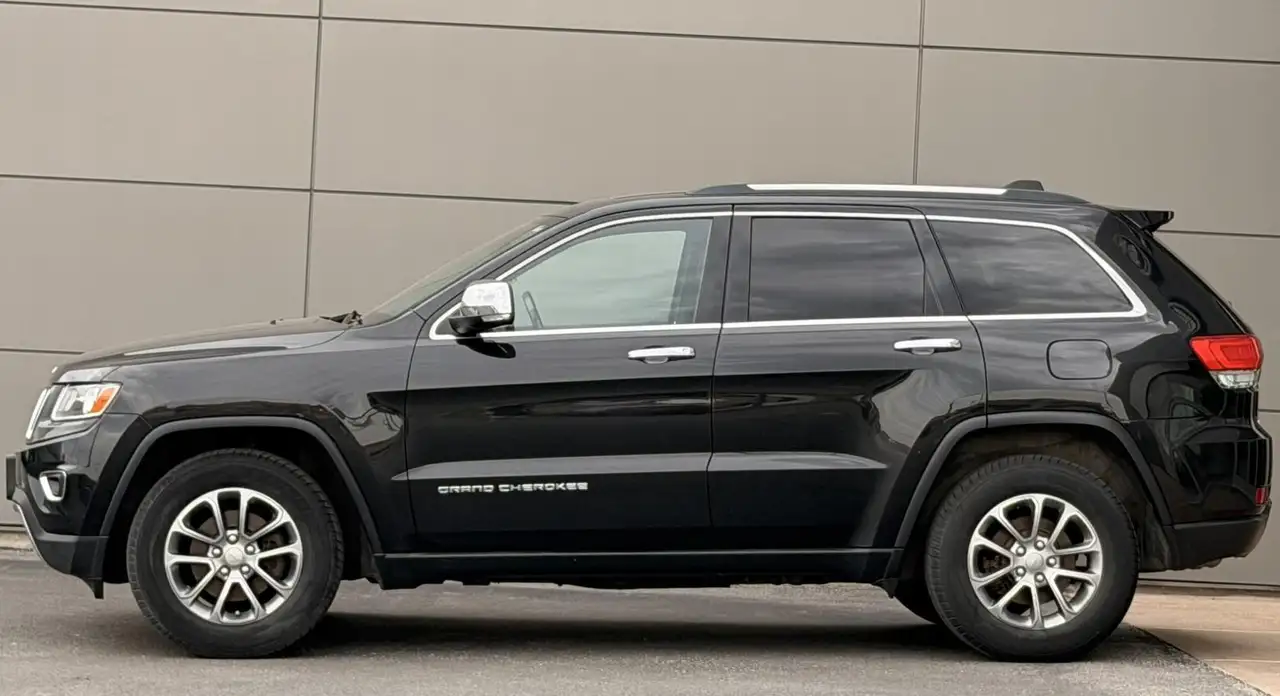 Jeep Grand Cherokee photo Jeep Grand Cherokee