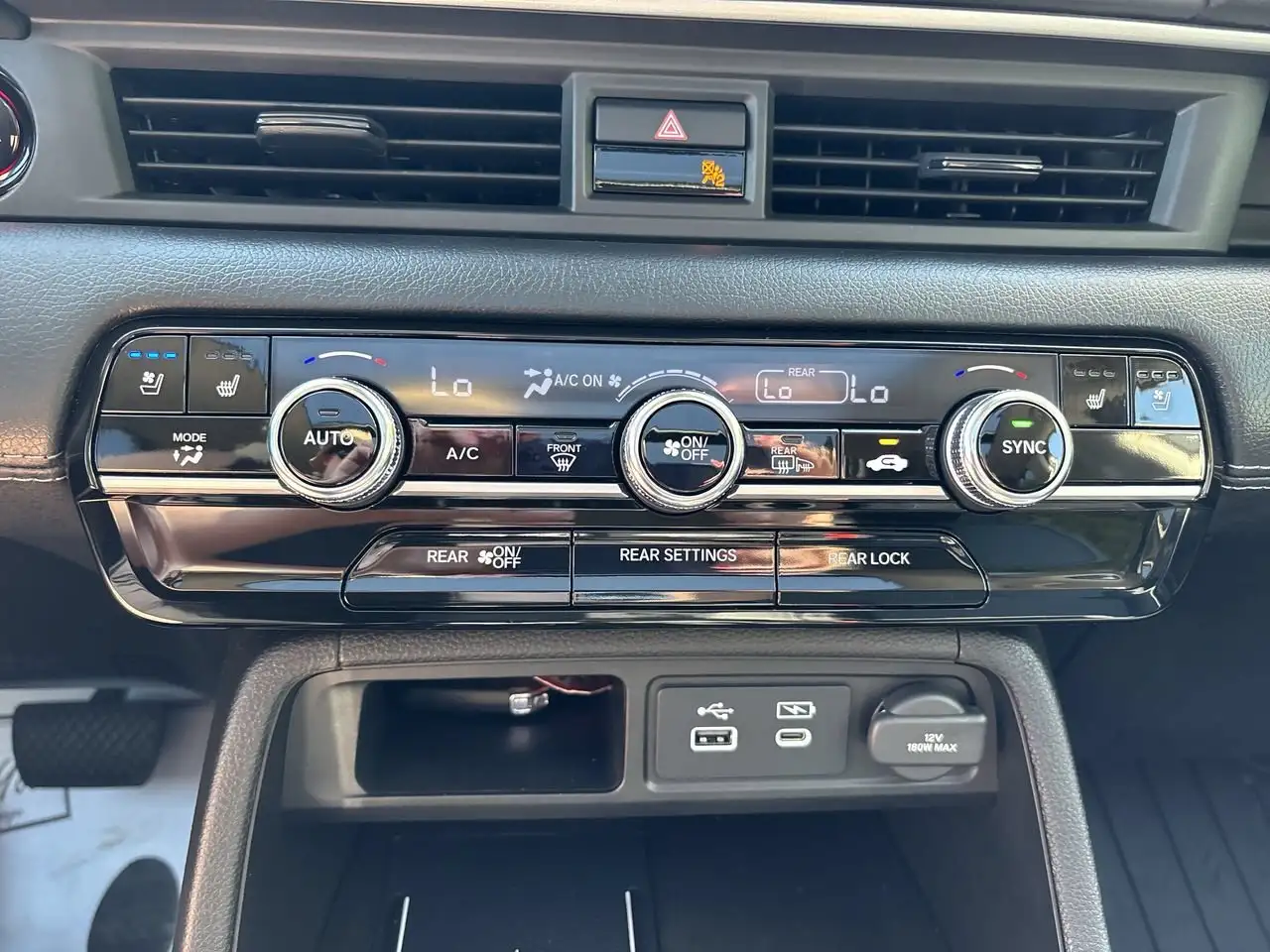 Honda Pilot снимка Honda Pilot