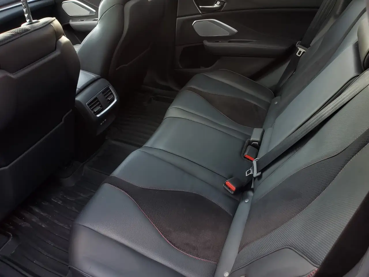 Acura RDX снимка Acura RDX