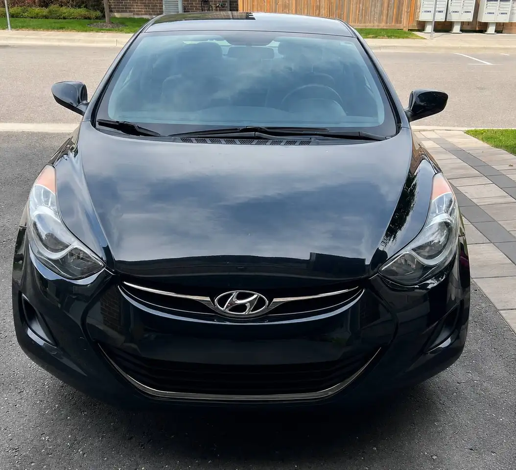 2012 Hyundai ELANTRA