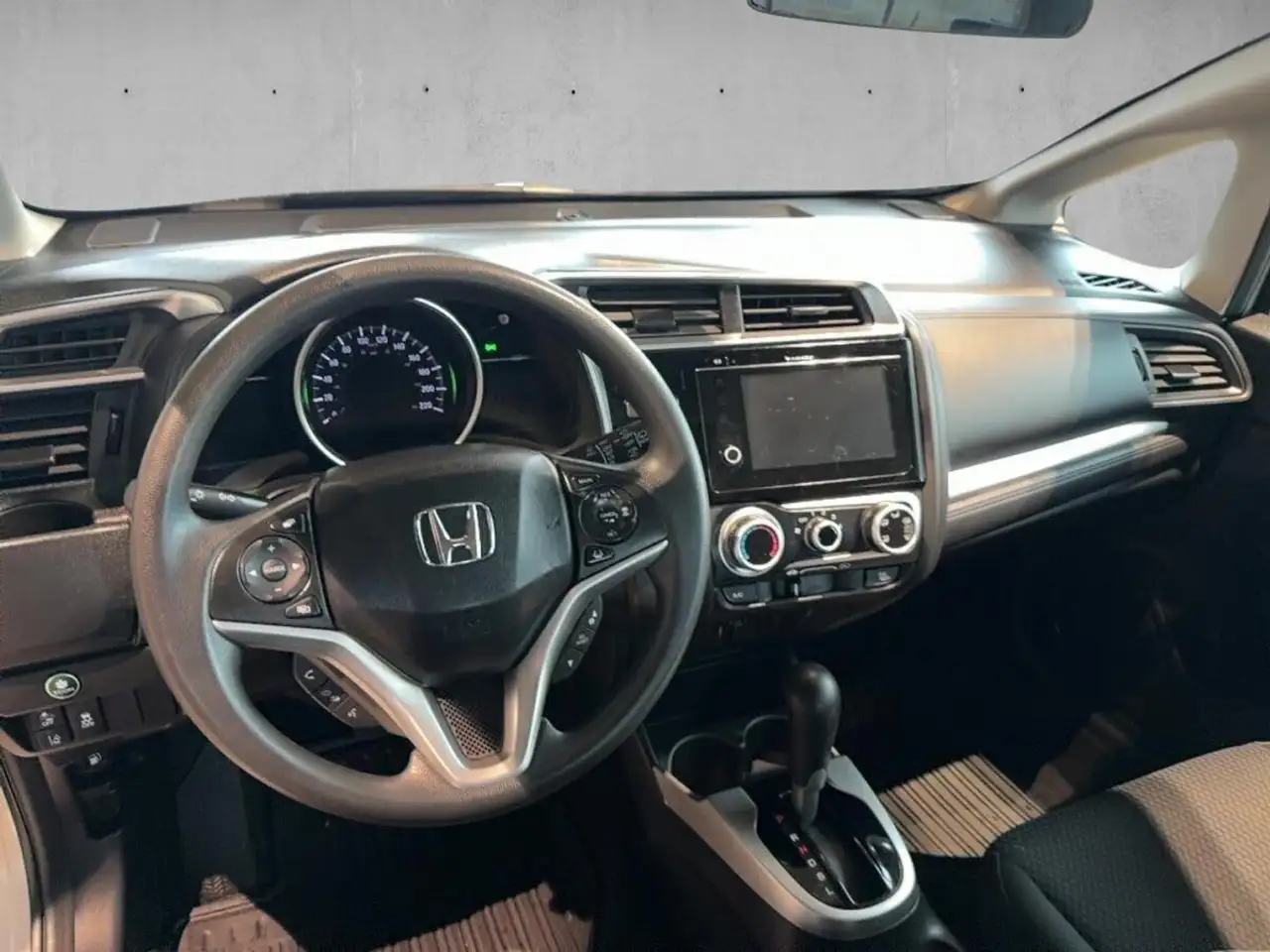 Honda Fit photo Honda Fit